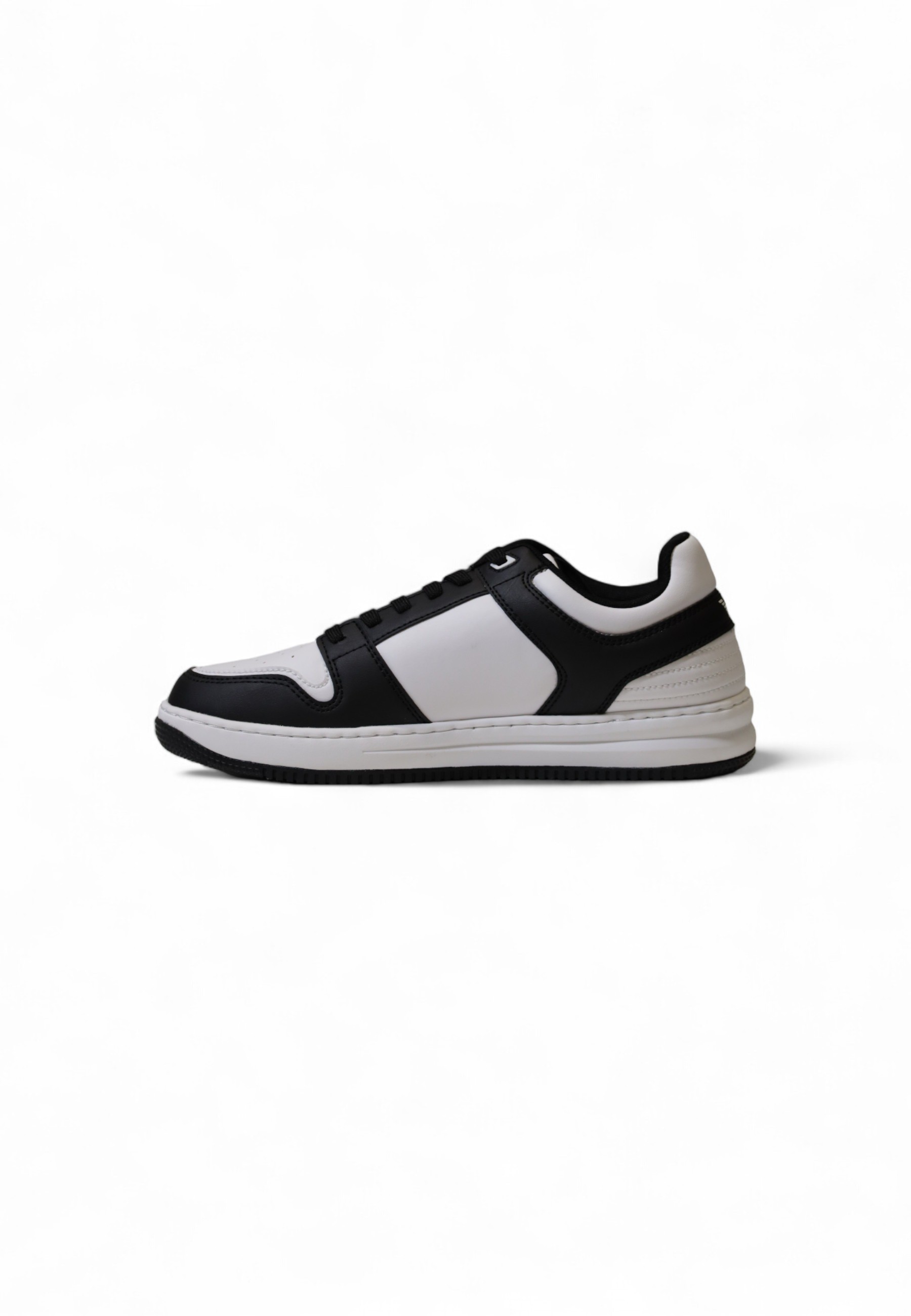 EA7 Sneakers