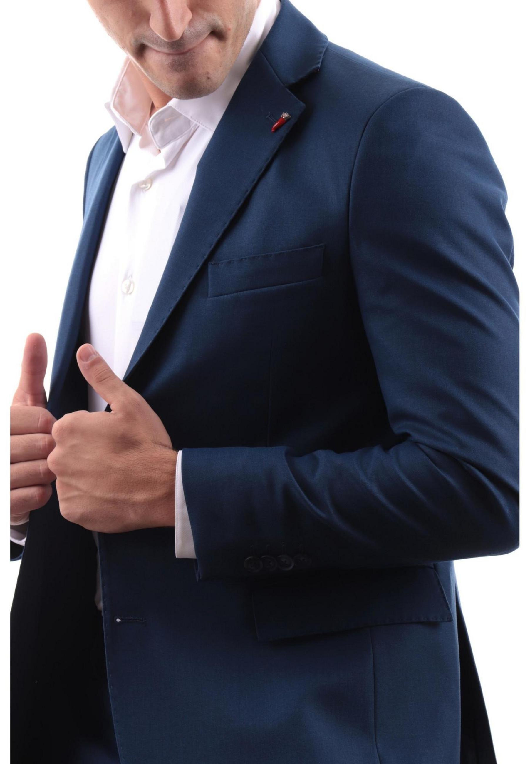 Mulish Suits