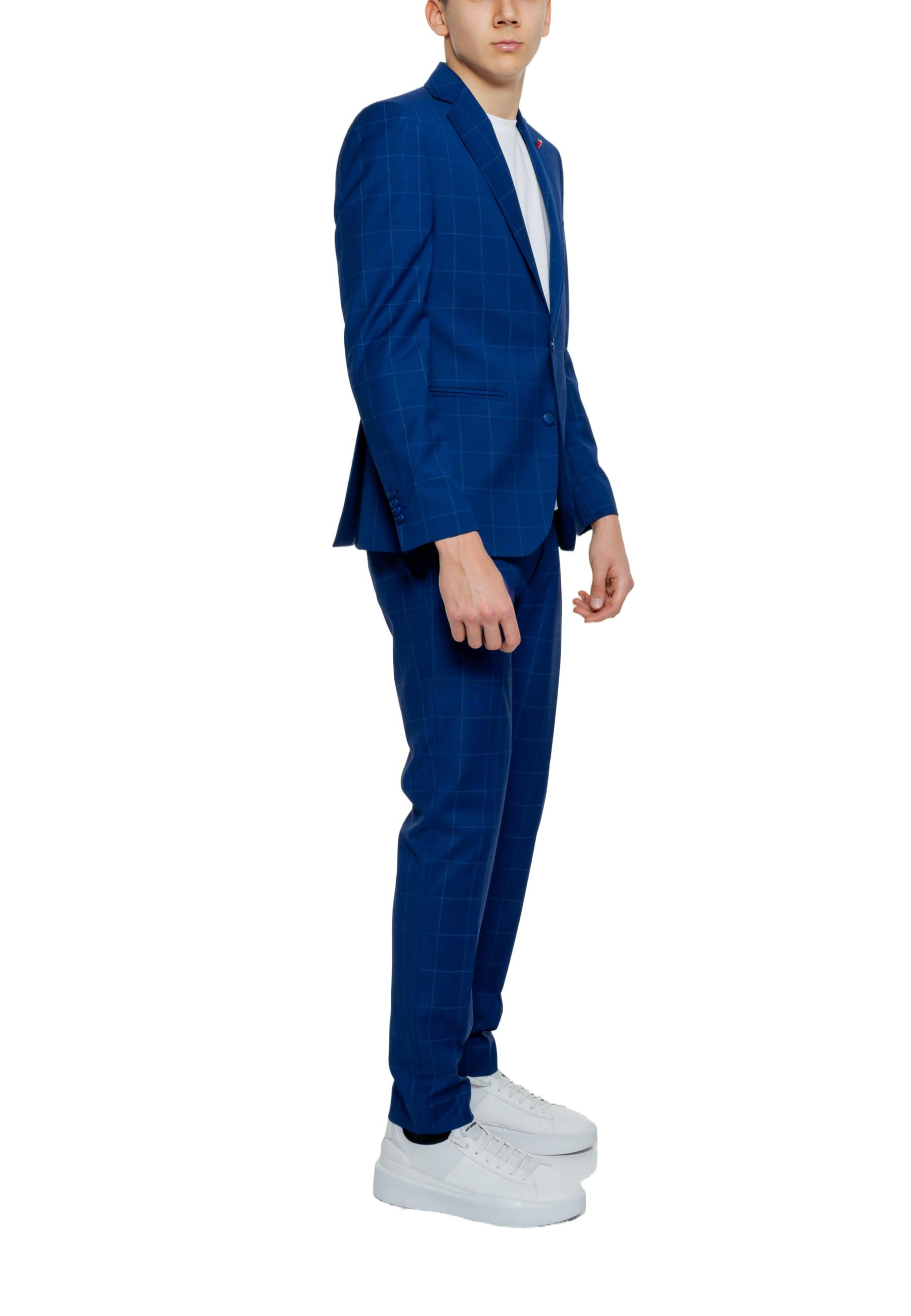 Mulish Suits