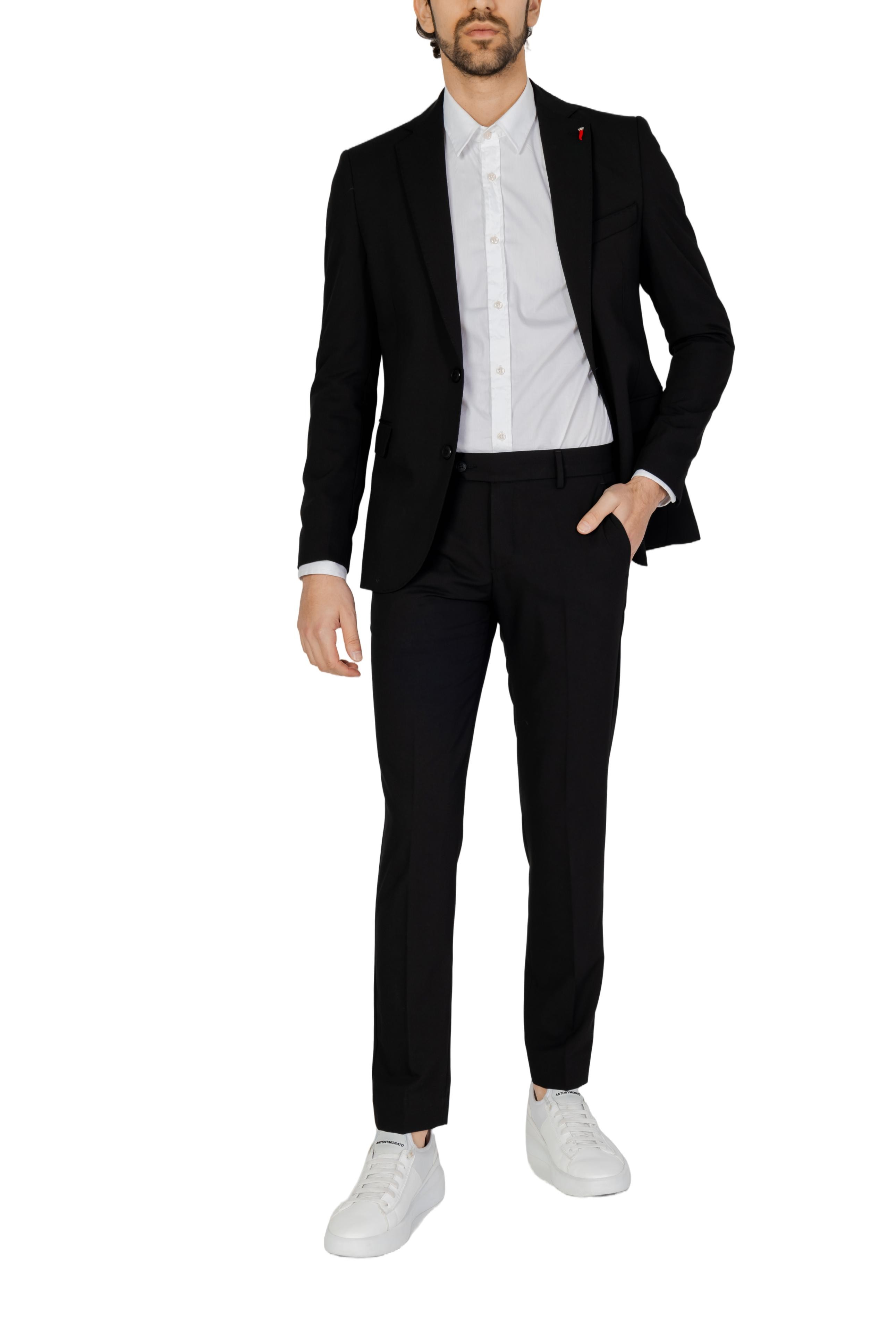 Mulish Suits