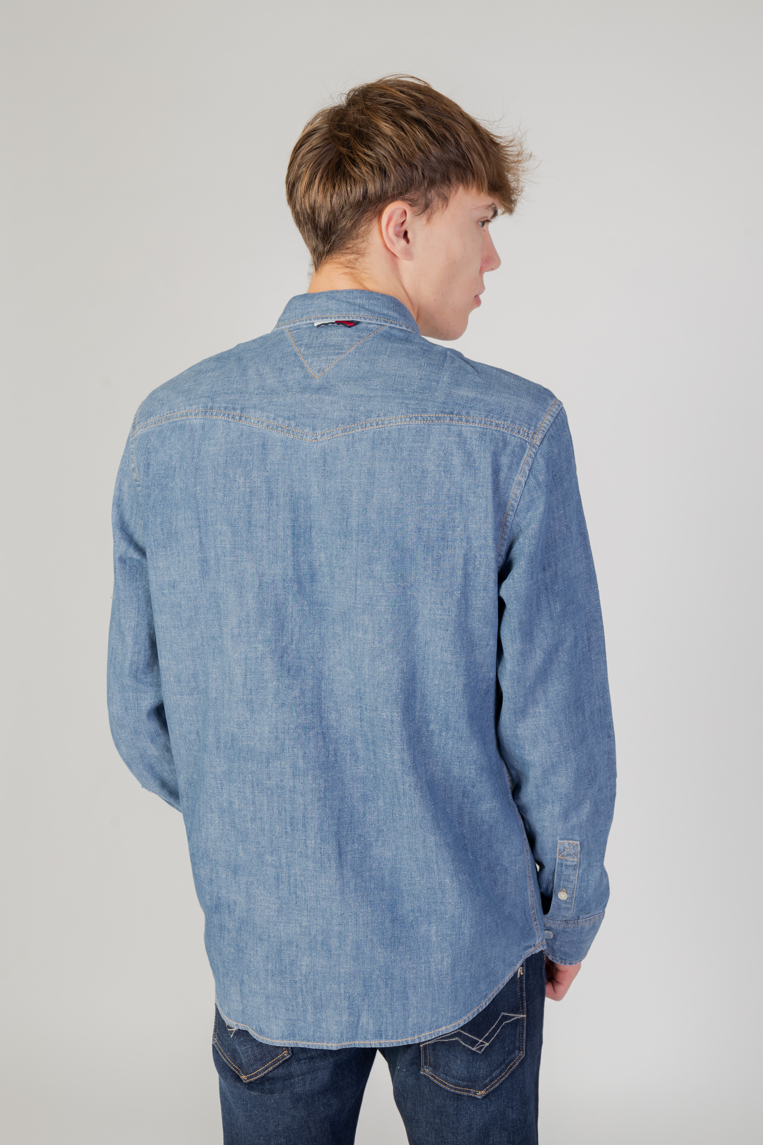 Tommy Jeans Shirts