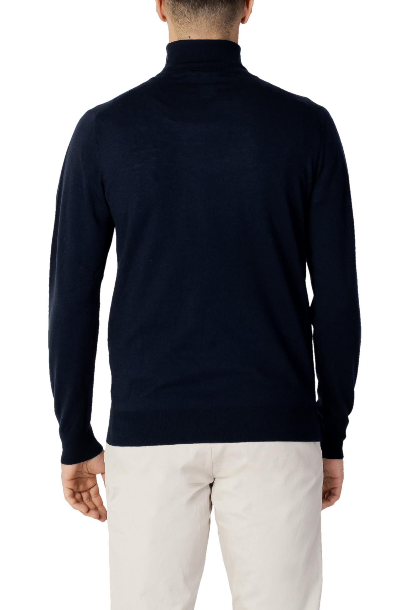 Diktat Knitwear