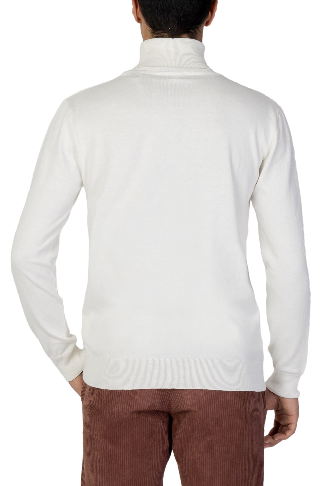 U.S. Polo Assn. Knitwear