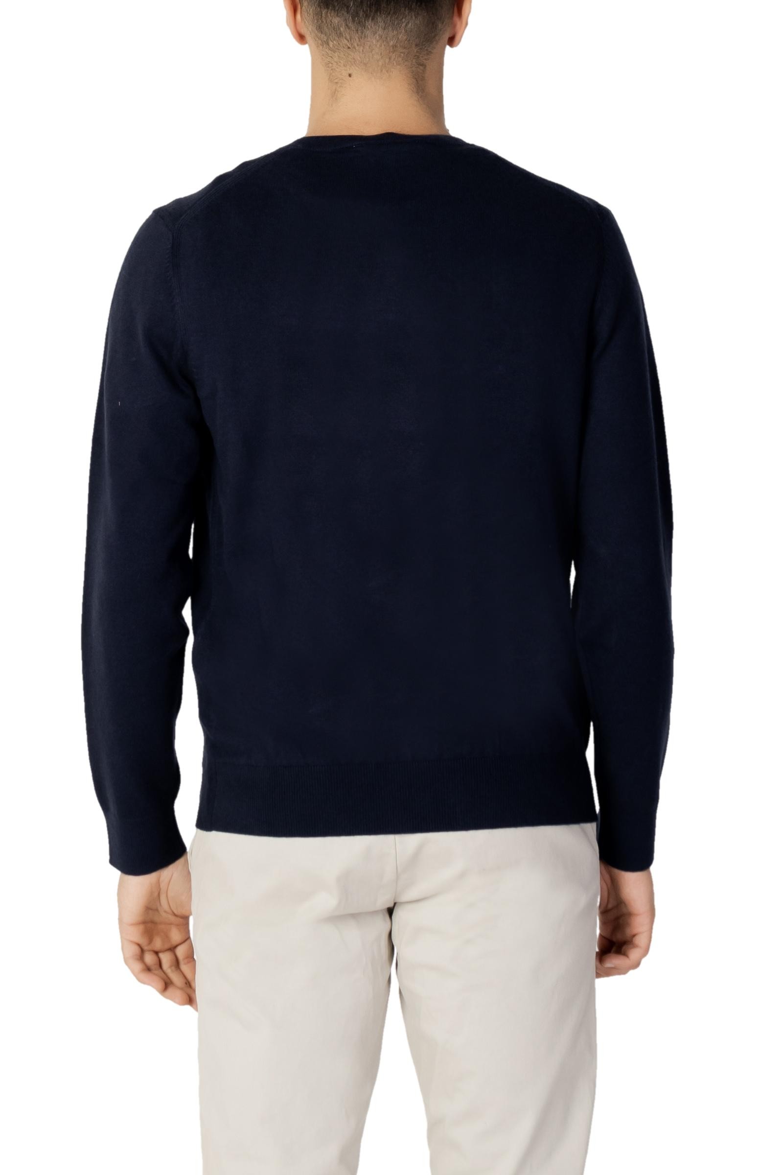 Diktat Knitwear