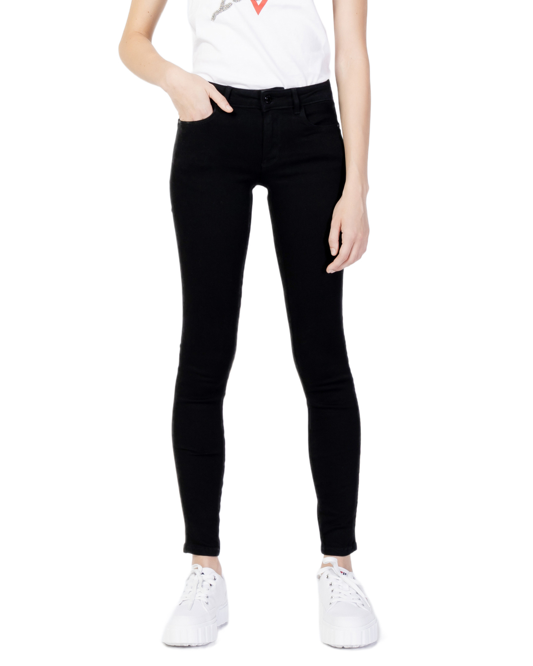 GUESS Jeans