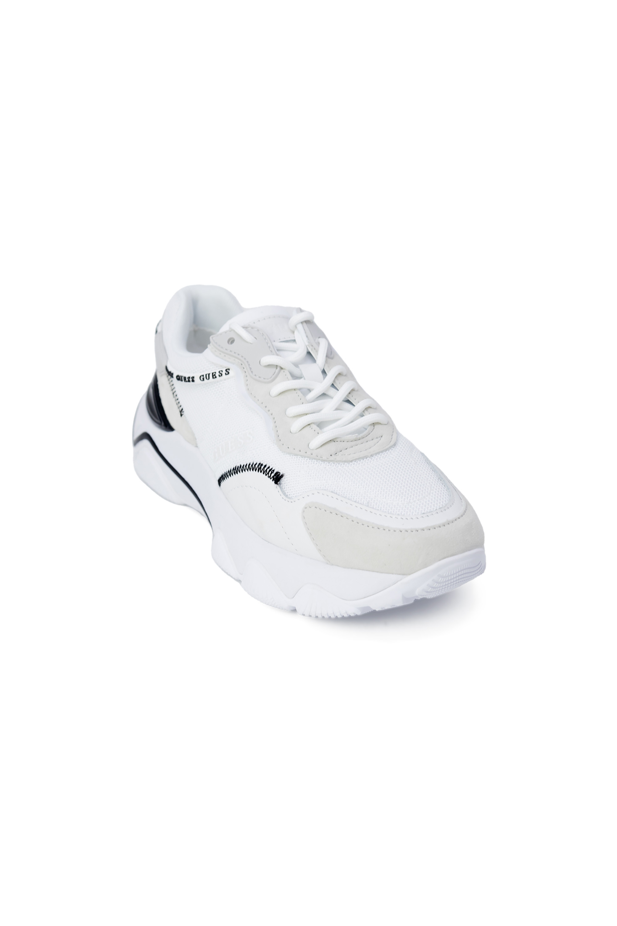 GUESS Sneakers