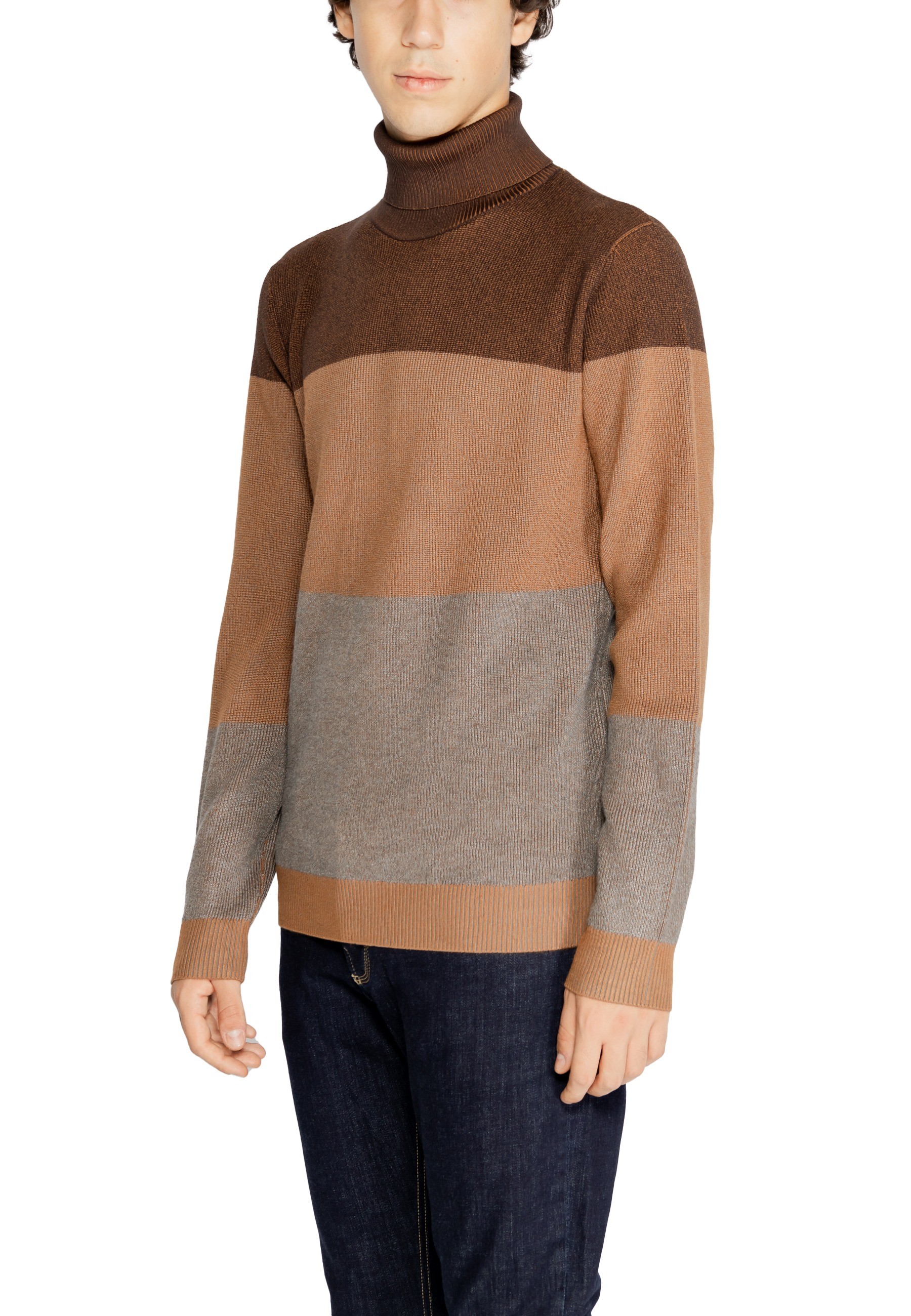 Hamaki-Ho Knitwear